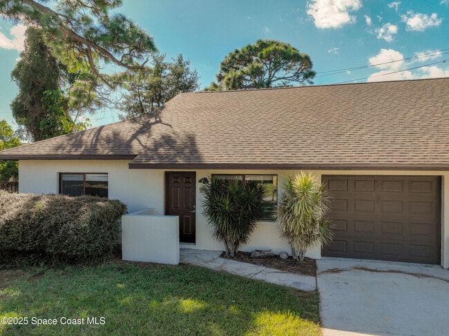 property at 640 Casa Grande Dr