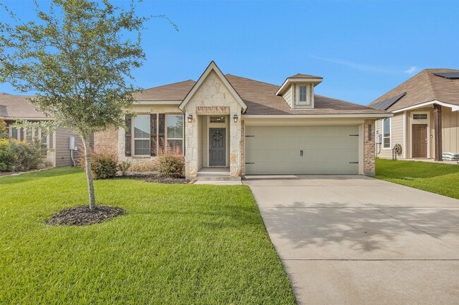 122 Scenic Hills Ct in Montgomery, TX - Building Photo - Building Photo