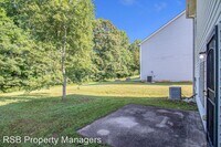 3903 Riverside Pkwy photo'
