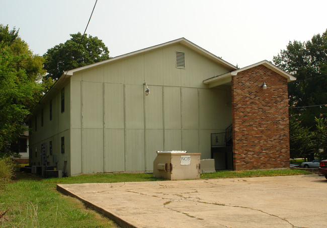 Madison Garden Apartments in Jackson, MS - Building Photo - Building Photo