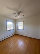 5757 N Elston Ave, Unit 2R in Chicago, IL - Foto de edificio - Building Photo