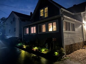 17 S Pine St in Niantic, CT - Building Photo - Building Photo