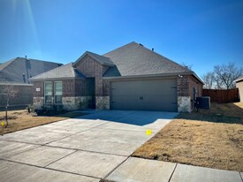 759 Philadelphia St in Fate, TX - Building Photo