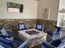 Huntington Lakes Apartments in Gainesville, FL - Building Photo