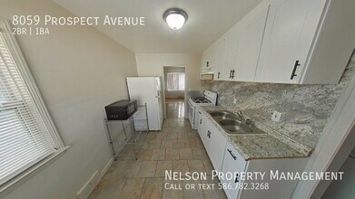 8059 Prospect Ave in Warren, MI - Building Photo - Building Photo