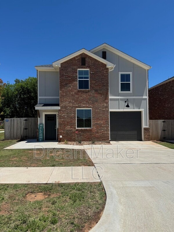 property at 901 Riva Pkwy