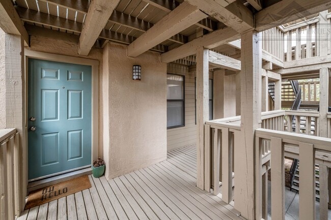 941 Calle Mejia, in Santa Fe, NM - Building Photo - Building Photo