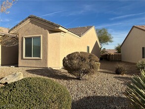 7620 Island Rail Dr in North Las Vegas, NV - Building Photo - Building Photo