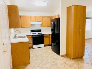 328 Via Vista St SE in Albuquerque, NM - Building Photo - Building Photo