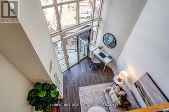 255 Richmond St E in Toronto, ON - Building Photo - Building Photo