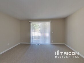 2607 Madrona Dr SE in Port Orchard, WA - Building Photo - Building Photo