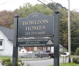Horizon Homes in Naugatuck, CT - Foto de edificio - Building Photo