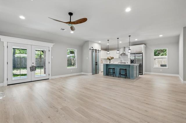 2833 W Biddison St in Fort Worth, TX - Building Photo - Building Photo