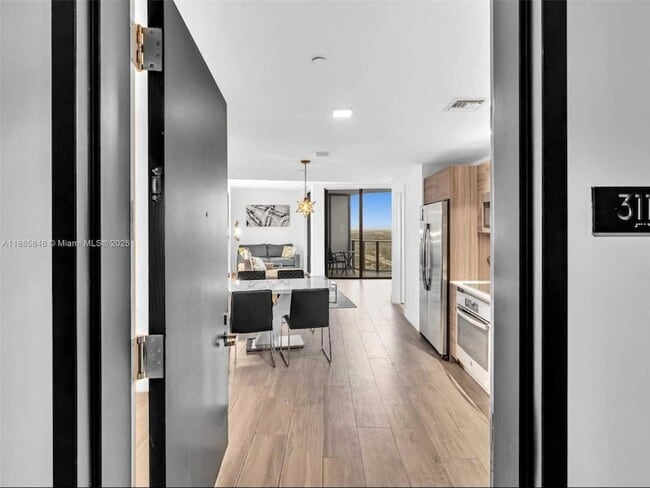 property at 121 NE 34th St