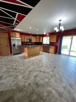 558 Alyssa St in Tomah, WI - Building Photo