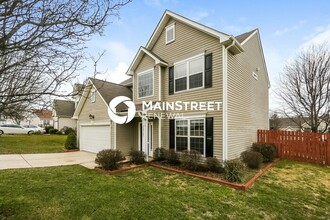 12723 Deaton Hill Dr in Charlotte, NC - Foto de edificio - Building Photo