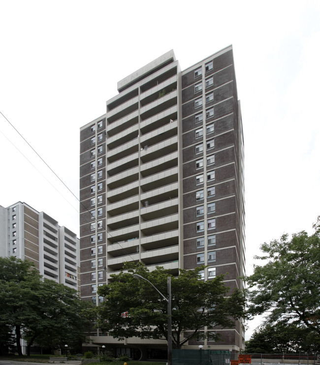 Olgate Terrace in Toronto, ON - Building Photo - Building Photo