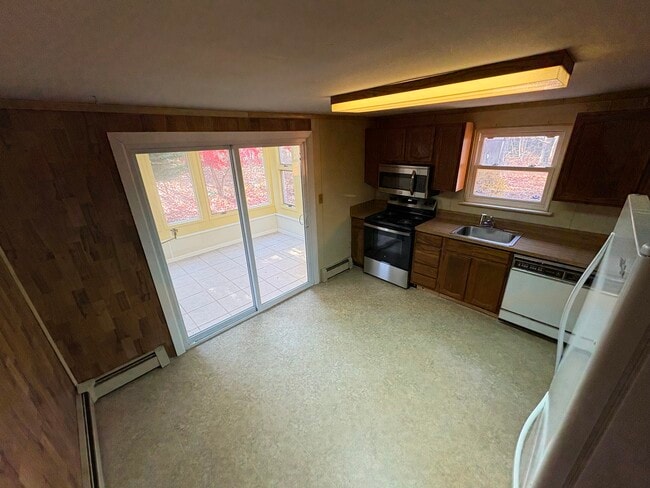 192 Woodland Dr, Unit 1