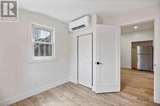 304 Lincoln Rd in Windsor, ON - Building Photo - Building Photo