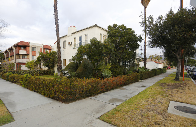 441-443 S Columbus Ave in Glendale, CA - Foto de edificio - Building Photo