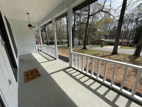 1202 Lafayette Dr SW in Mableton, GA - Building Photo - Building Photo