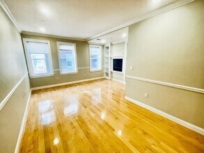33 N Bennet St, Unit 2 in Boston, MA - Building Photo - Building Photo