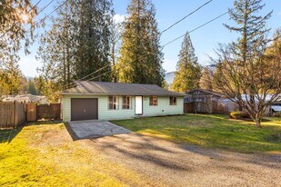 44301 SE 146th St in North Bend, WA - Building Photo