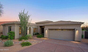 11239 E Southwind Ln in Scottsdale, AZ - Building Photo - Building Photo