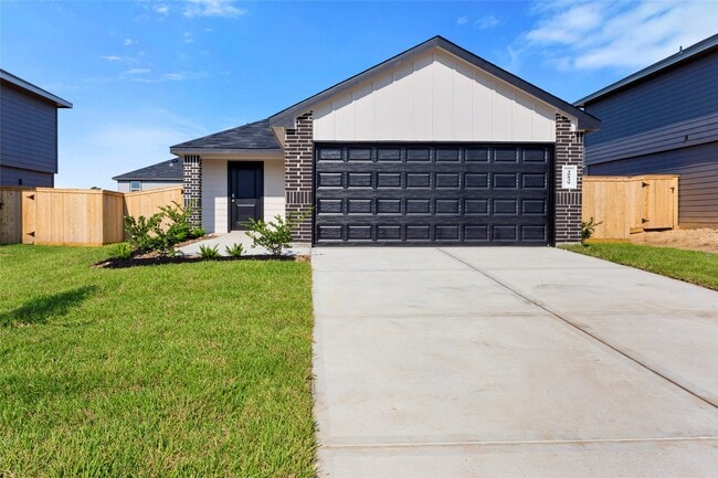 property at 40839 Hawthorne Glades St