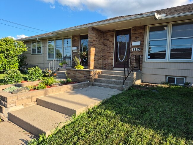 property at 2219 W 61st St