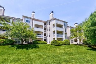 The Apartments at Pike Creek in Newark, DE - Building Photo