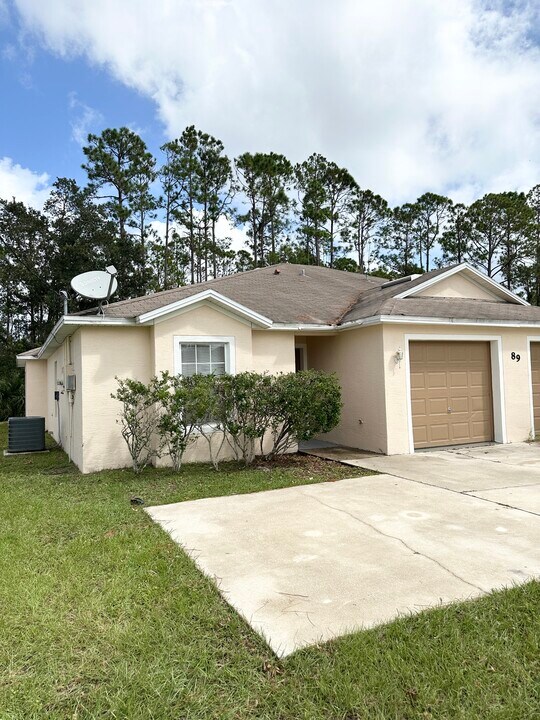 89 Wellwood Ln in Palm Coast, FL - Building Photo