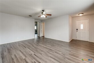 309 Willow View in Cibolo, TX - Building Photo - Building Photo