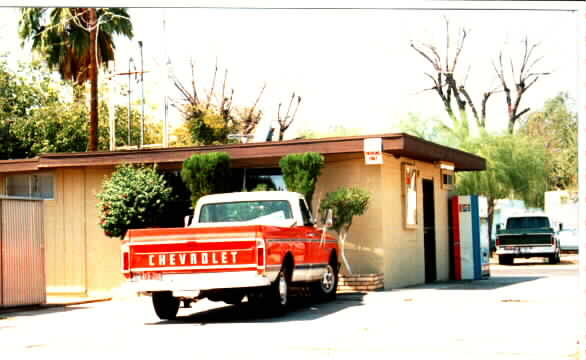 Pecan Grove Mobile Home Park in Phoenix, AZ - Building Photo