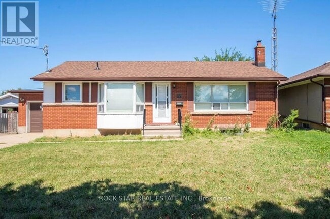 property at 17 Ridgeview Ave