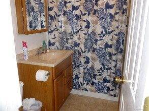 15 Club House Dr in Fishkill, NY - Building Photo - Building Photo