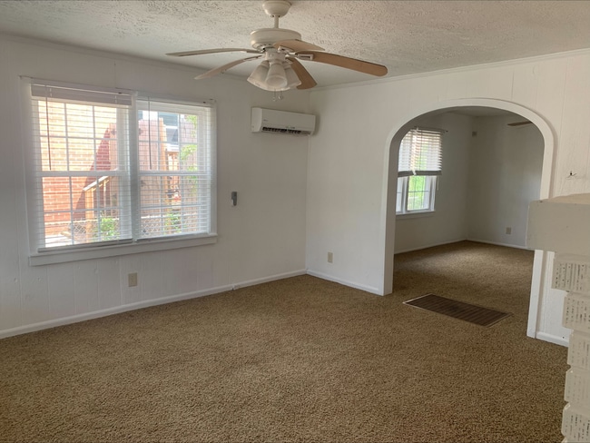 property at 940 39th St
