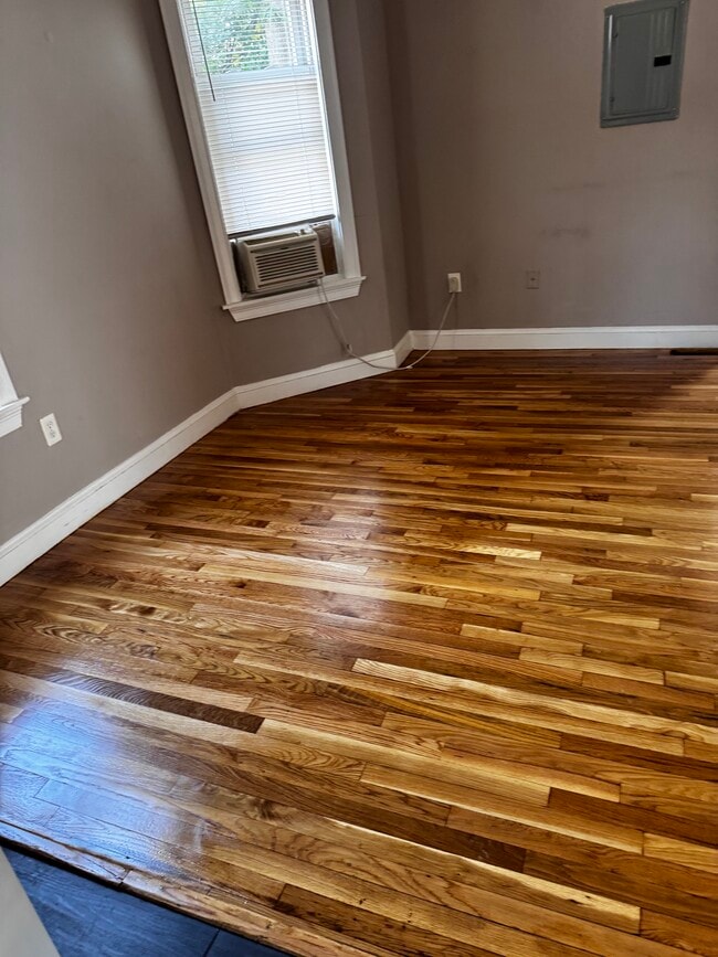 52 Intervale St, Unit 2 in Boston, MA - Building Photo - Building Photo