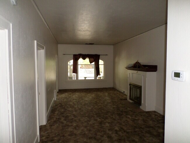property at 336 NW 10th St