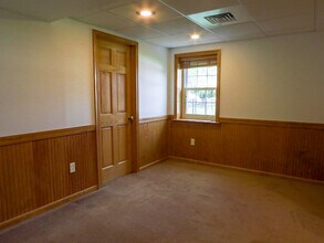 365 Lynne Dr in Mount Wolf, PA - Building Photo - Building Photo