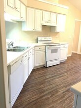 5643 Sioux Dr in Tallahassee, FL - Building Photo - Building Photo