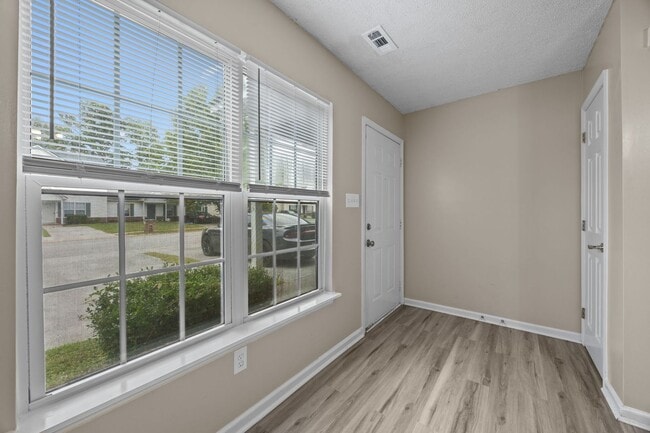 117 Mesa Ln in Jacksonville, NC - Building Photo - Building Photo