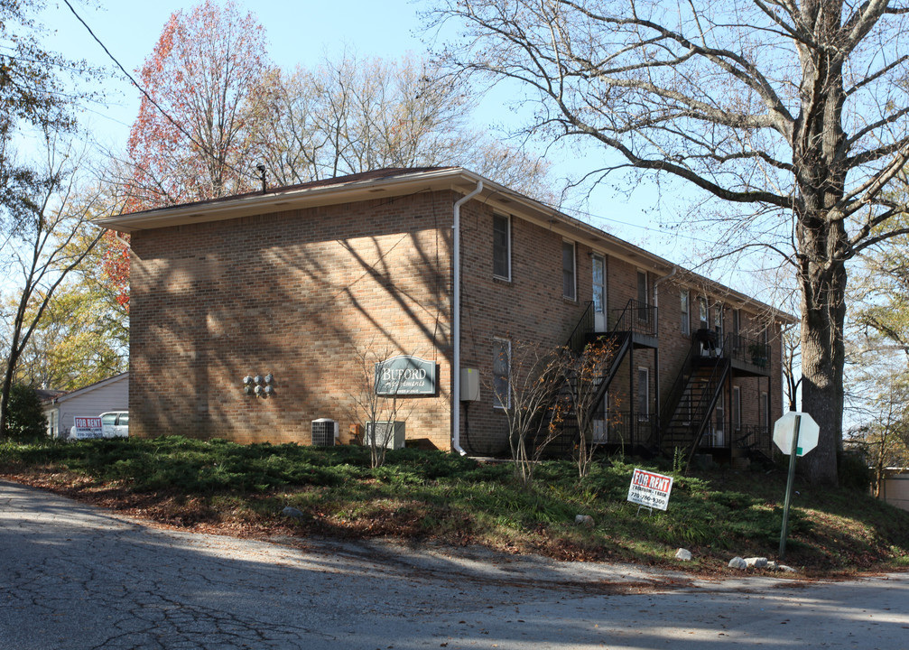 279 Power Ave in Buford, GA - Building Photo