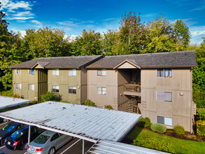 Canyon Park Apartments in Bremerton, WA - Foto de edificio - Building Photo