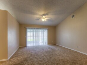 1724 Elk Spring Dr in Brandon, FL - Building Photo - Building Photo