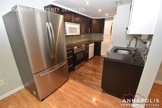 1904 Cavalier Cir in Crofton, MD - Building Photo - Building Photo