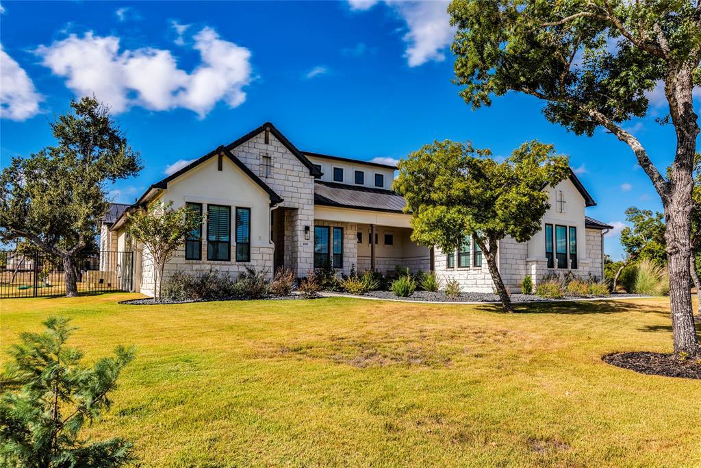 108 Gaucho Wy in Dripping Springs, TX - Building Photo