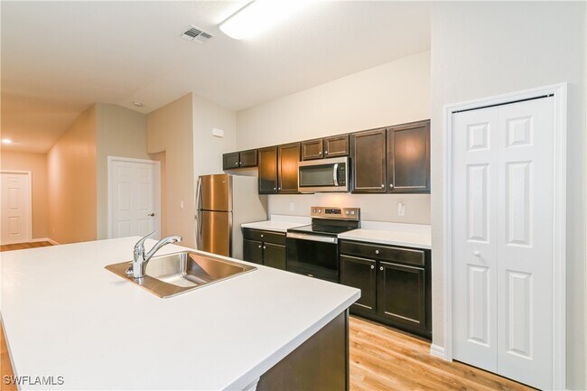 property at 719 SW 13th Terrace