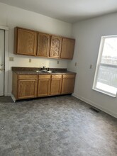 1204 North St, Unit 6 in Lafayette, IN - Foto de edificio - Building Photo