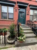 809 Park Ave in Hoboken, NJ - Building Photo